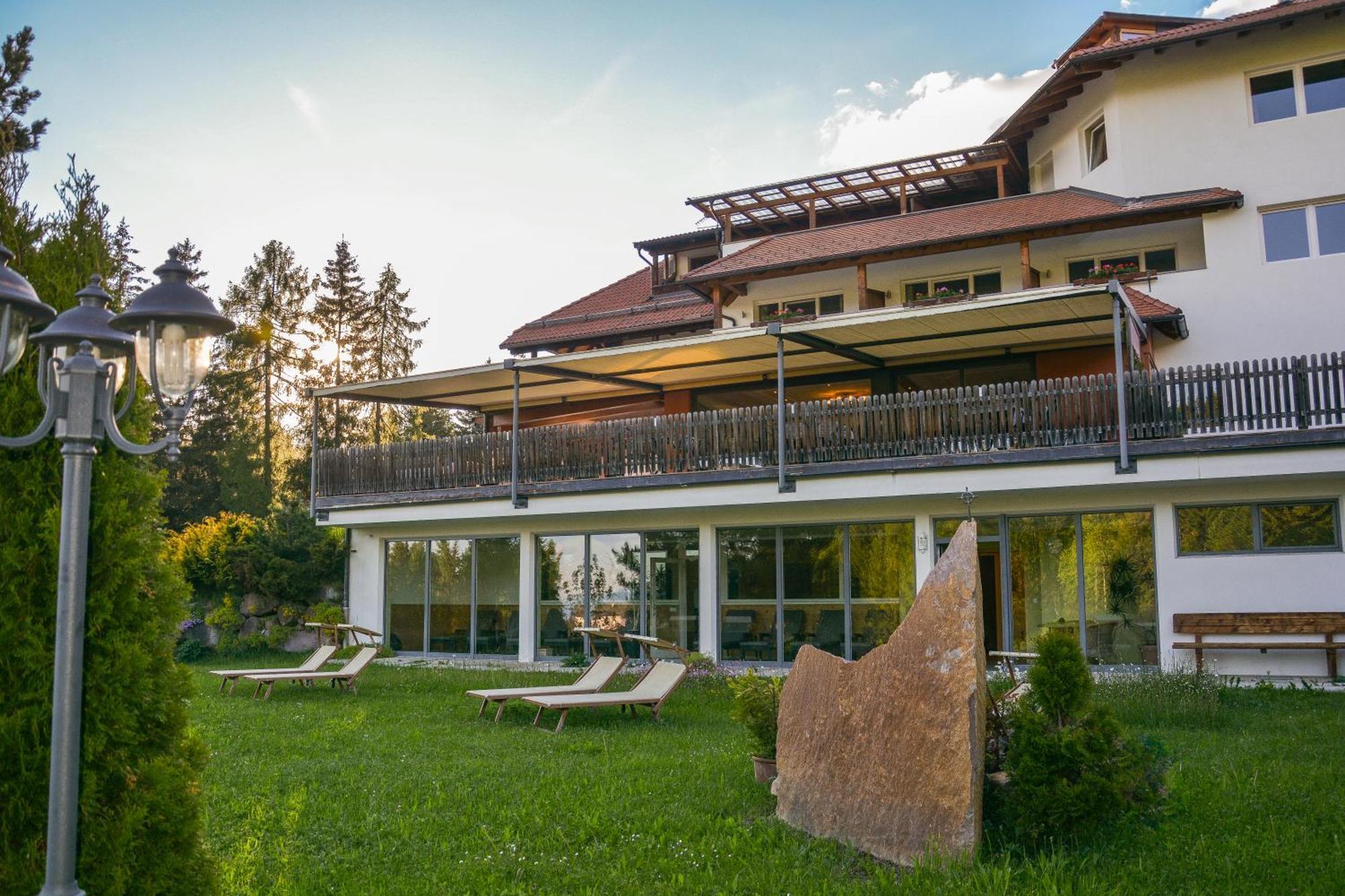 קוללבו Berghotel Zum Zirm מראה חיצוני תמונה
